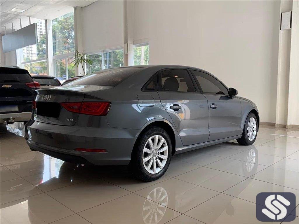 AUDI A3 SEDAN  CÓD. P0186